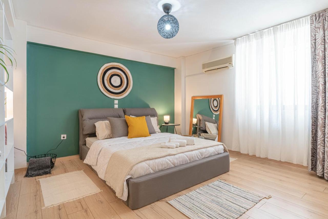 Boho Chic Apartment Under Acropolis アテネ エクステリア 写真